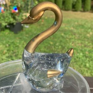 VTG Clear Glass Swan Figurine Paperweight Controlled Bubbles Brass Head Neck 4"